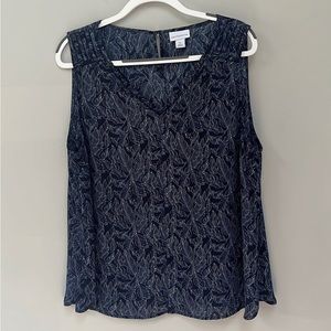 V-Neck Tank by Liz Claiborne XL